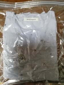 セーター　圧縮